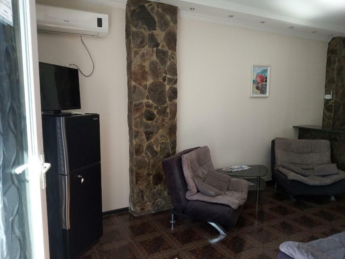 Apartment Miracle Μπατούμι Εξωτερικό φωτογραφία